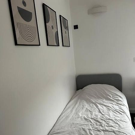 Logement Proche Stade De France Сен Дени Екстериор снимка