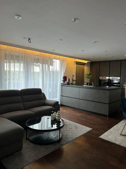 Logement Proche Stade De France Сен Дени Екстериор снимка
